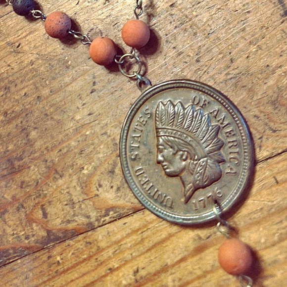 raven head rosary - Picture 6 of 16